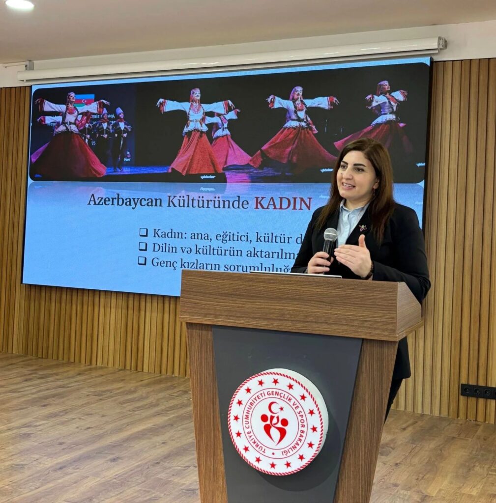 190 Genç Aynı Kültürel Hafızada Buluştu