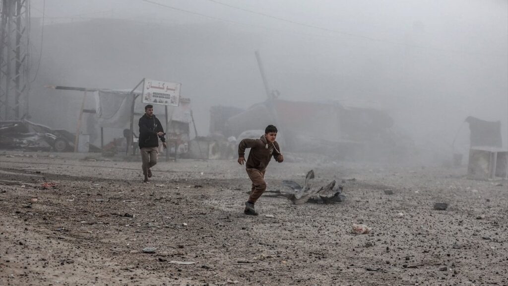 Gazze’de yılbaşından bu yana 37 çocuk hayatını kaybetti
