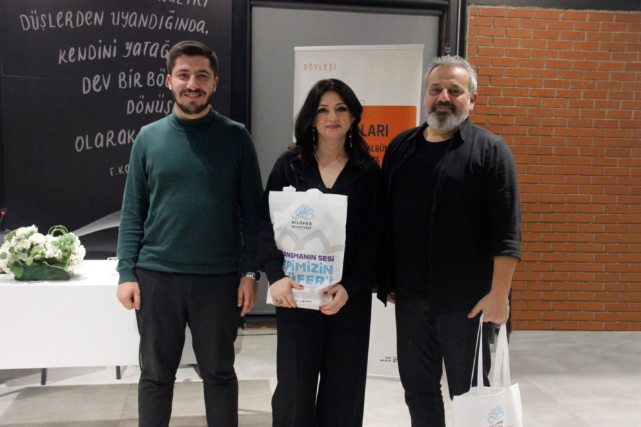 Seray Şahiner, son romanını doğduğu şehir Bursa’da anlattı