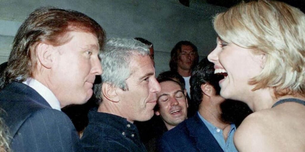 Trump’ın adı Epstein belgelerinde 4.500 defa geçiyor