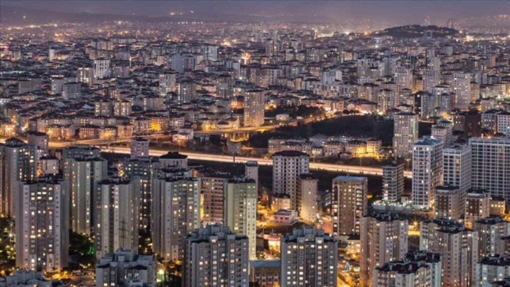 Türkiye’de nüfusu 1 milyonu aşan ilk ilçe Esenyurt oldu