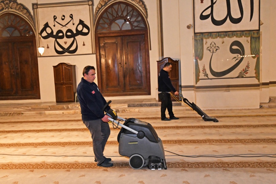 Ulu Camii Ramazan Teravihlerine Hazır