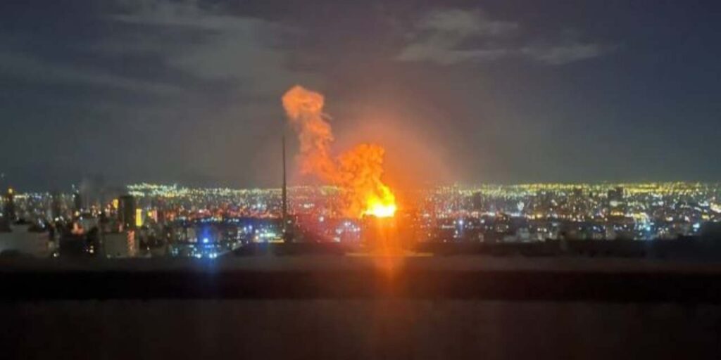 ABD ve İsrail İran’da 2 bin hedefi vurdu!