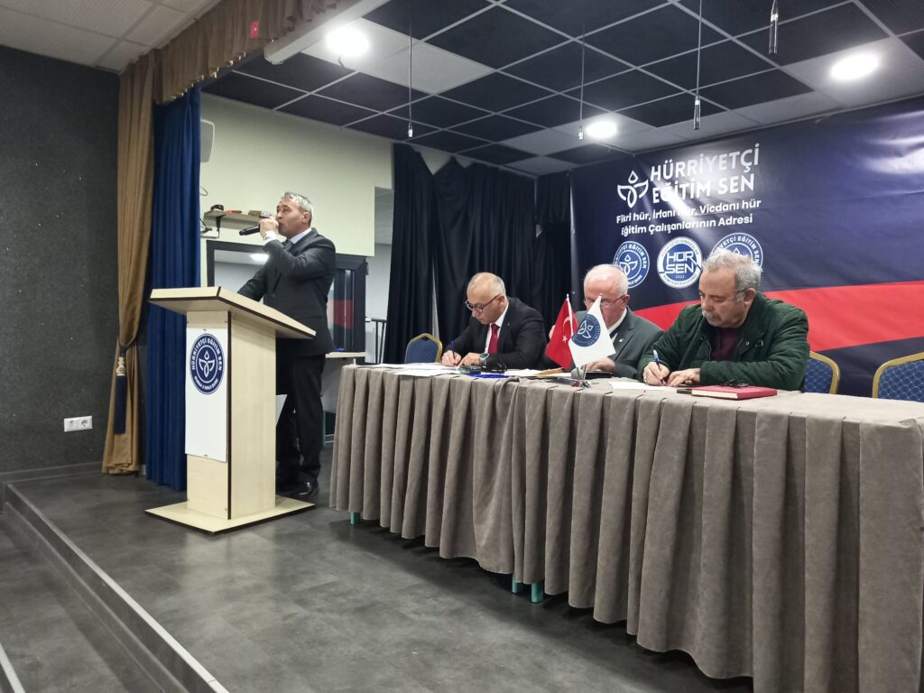 Hürriyetçi Eğitim Sen Bursa 2 No’lu Şubede Selahattin Gürses Güven Tazeledi