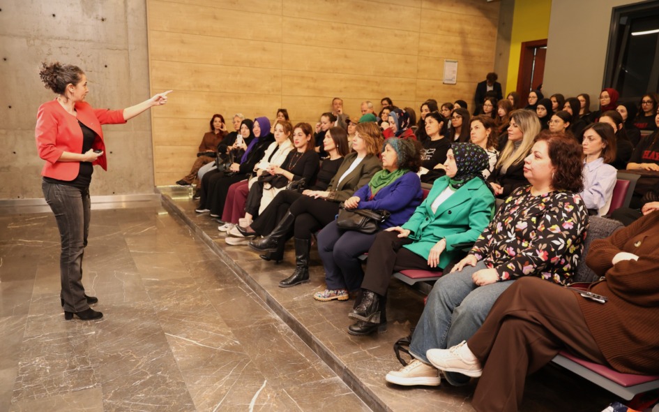 Beden Dili ve Kelimelerin Gücü Osmangazi’de Anlatıldı