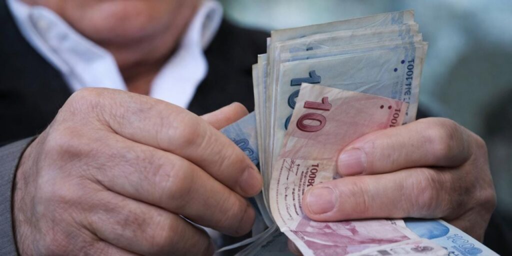 Emekliler ne kadar zam alacak?