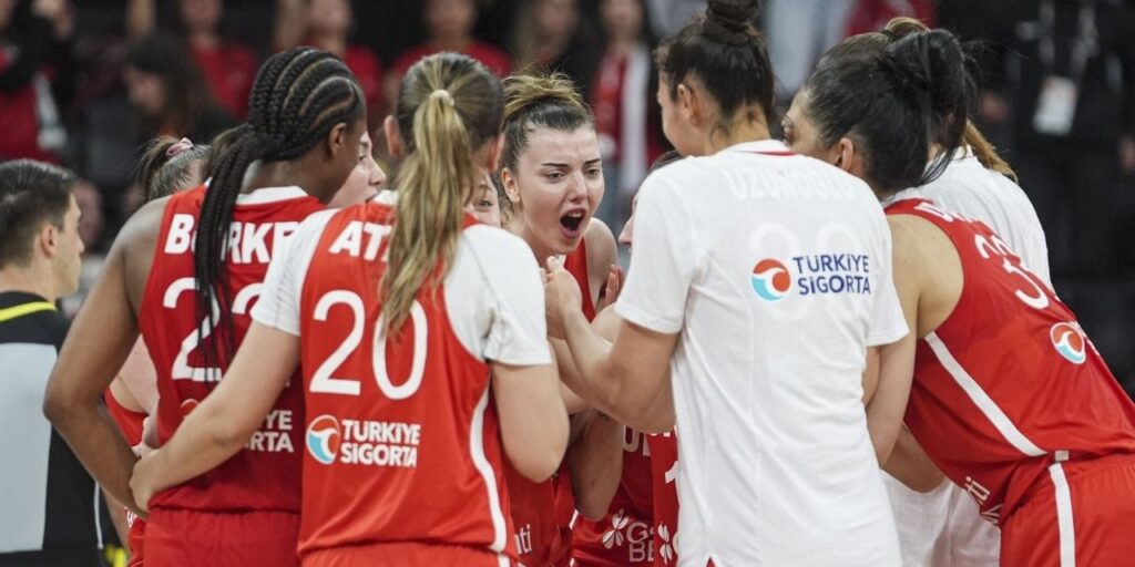 Harikasınız kızlar: Japonya zaferi