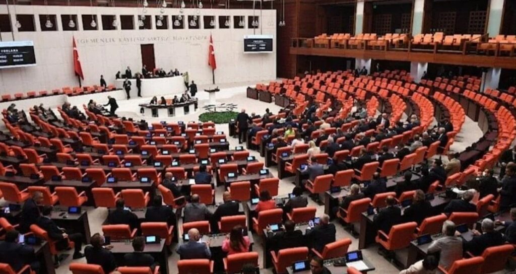 Öğrenci affında yeni düzenle geliyor