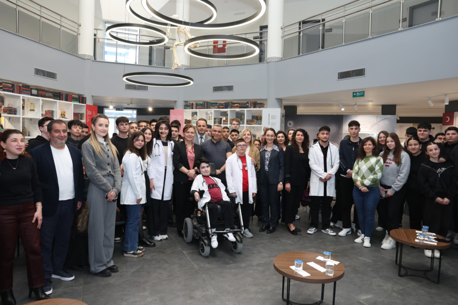 Şadi Özdemir’den sağlık çalışanlarına teşekkür