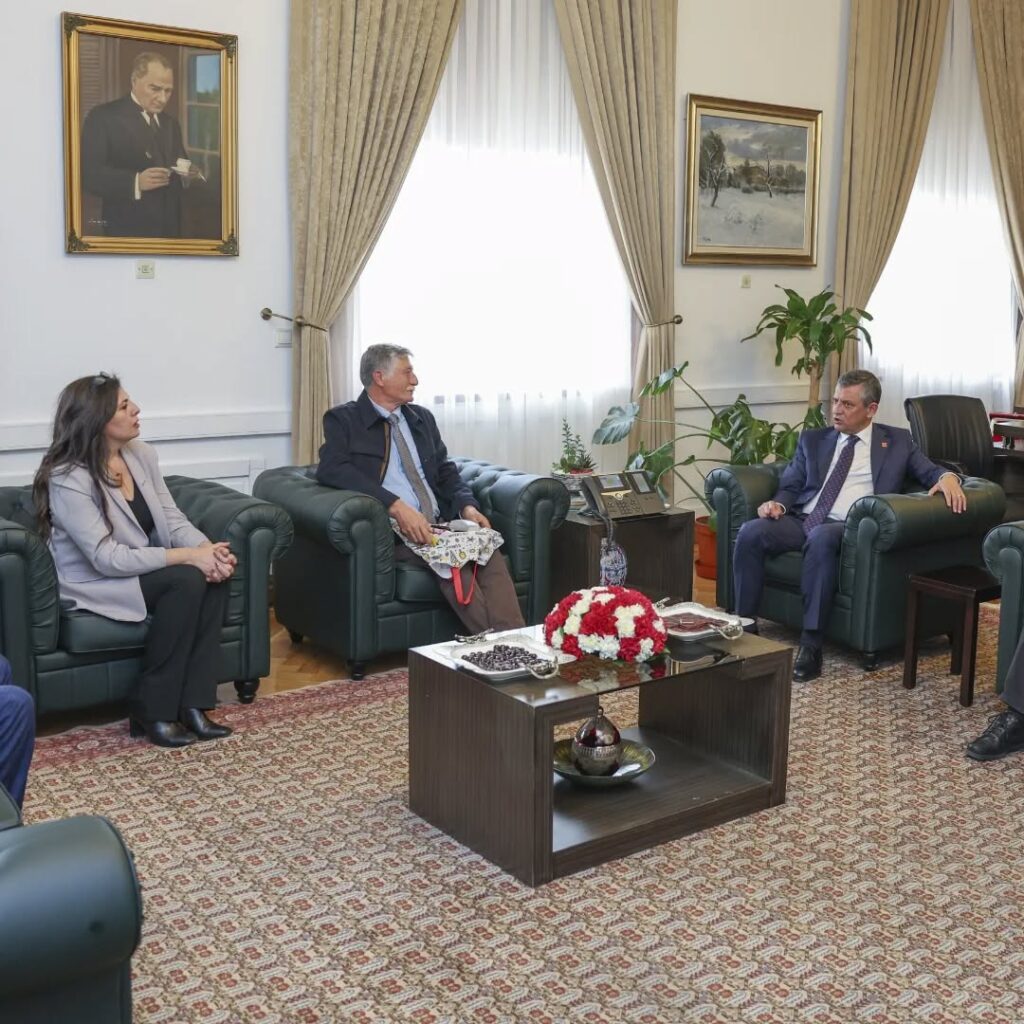 Aydınlanma Vurgusuyla Kritik Ziyaret