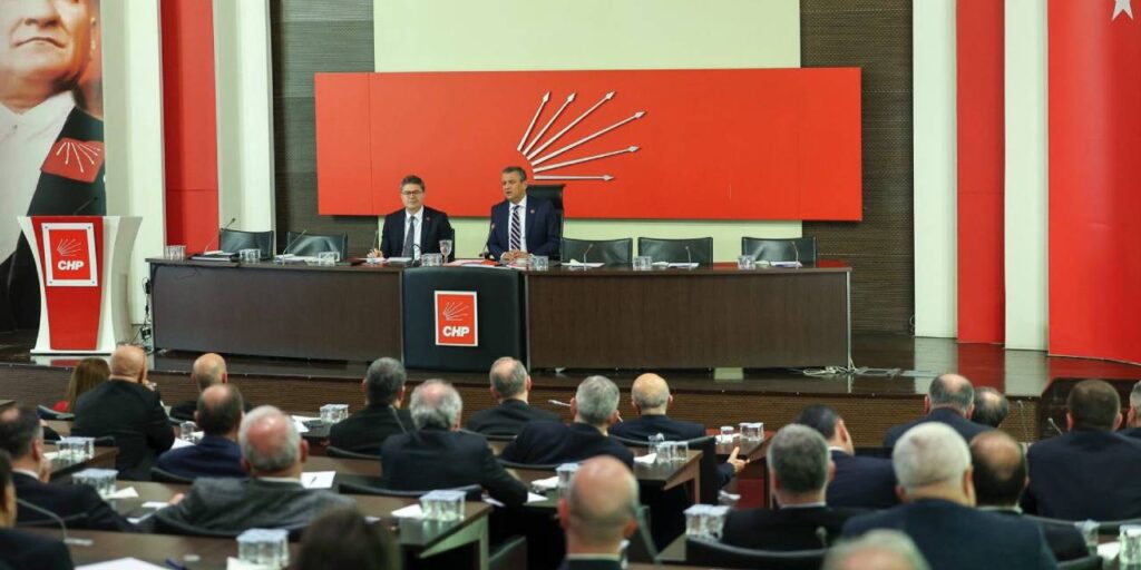 CHP’li il başkanlarından ortak açıklama: Teslim olmayacağız!