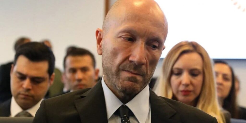 Merkez Bankası başkan yardımcısı görevinden ayrıldı