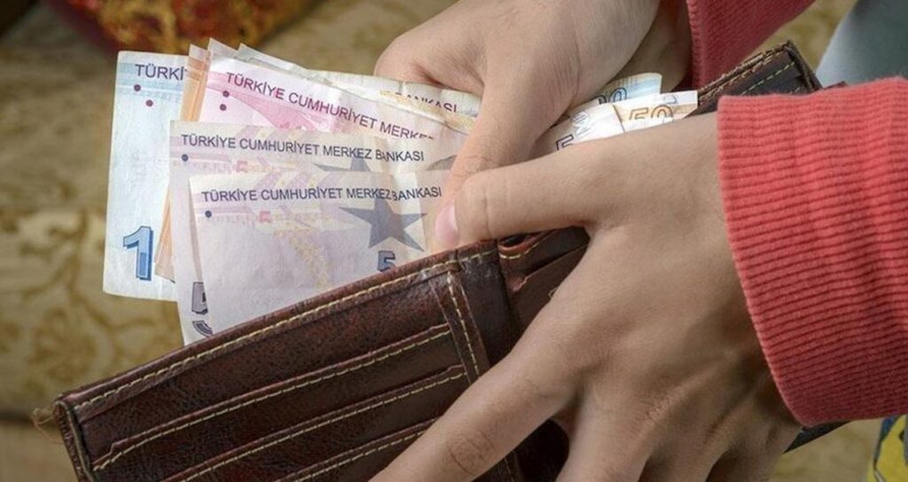 Nisan ayı açlık ve yoksulluk sınırı rekor seviyelere yükseldi