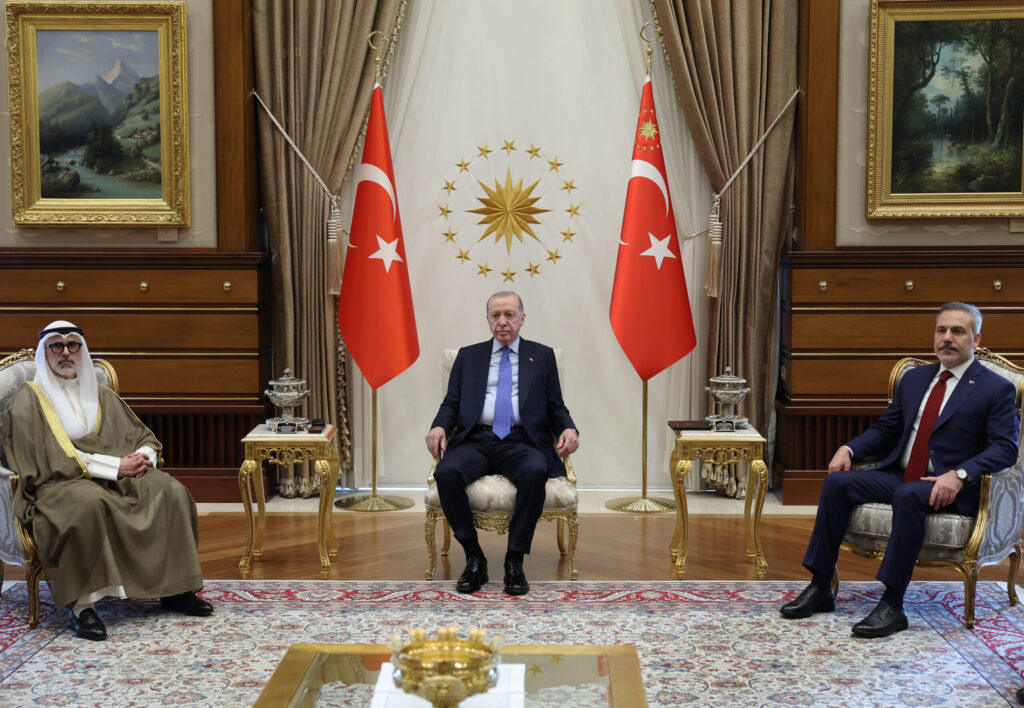 Cumhurbaşkanı Erdoğan, Kuveyt Dışişleri Bakanı’nı Kabul Etti