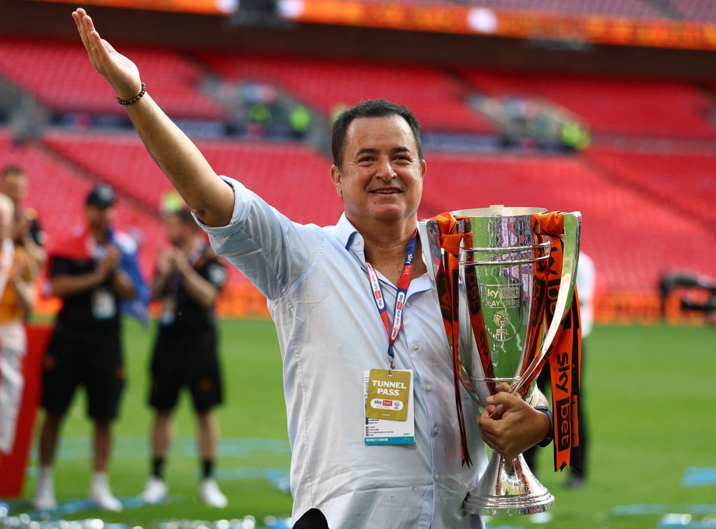 Hull City Premier Lig’e Döndü