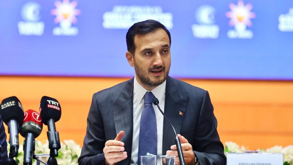 İl Başkanı Abdullah Özdemir son anket sonuçlarını açıkladı