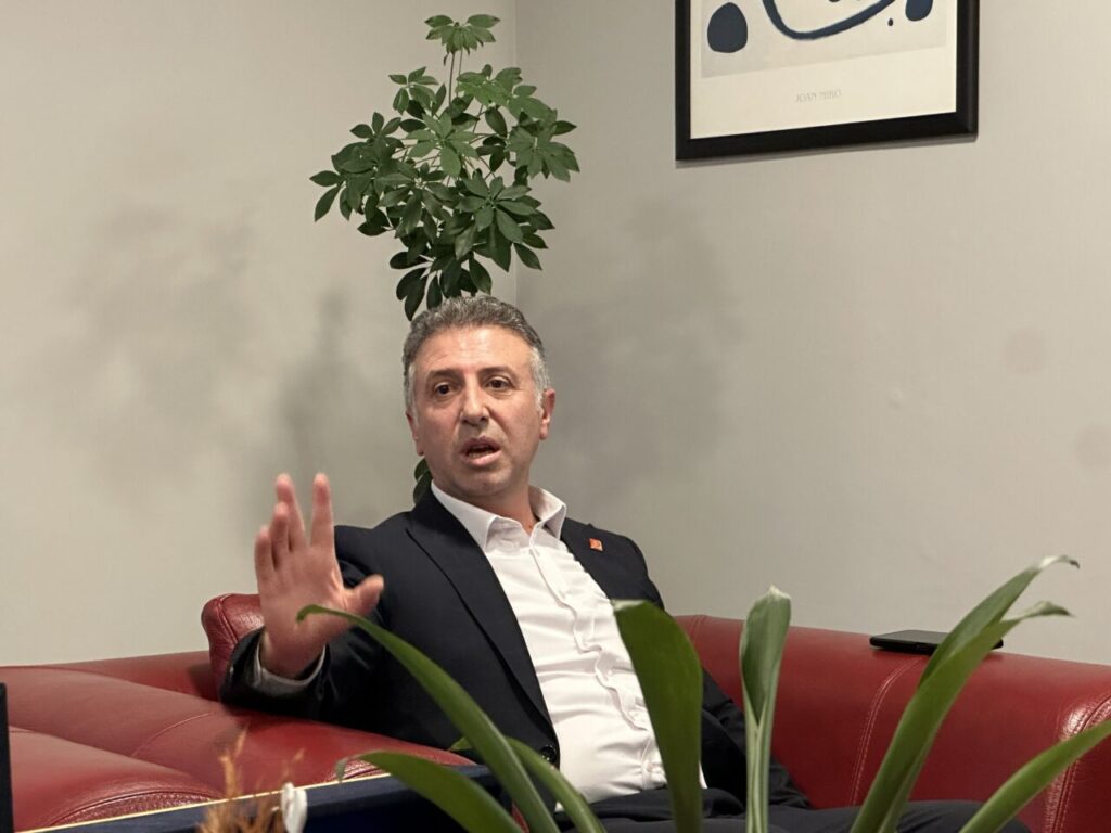 “Kadınları asgari ücretin insafına terk eden anlayışı kabul etmiyoruz”