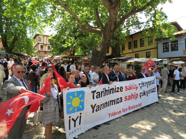 İYİ Parti’den Cumalıkızık Mesajı: “Köylüyü Yaşatmadan Köyü Yaşatamazsınız”