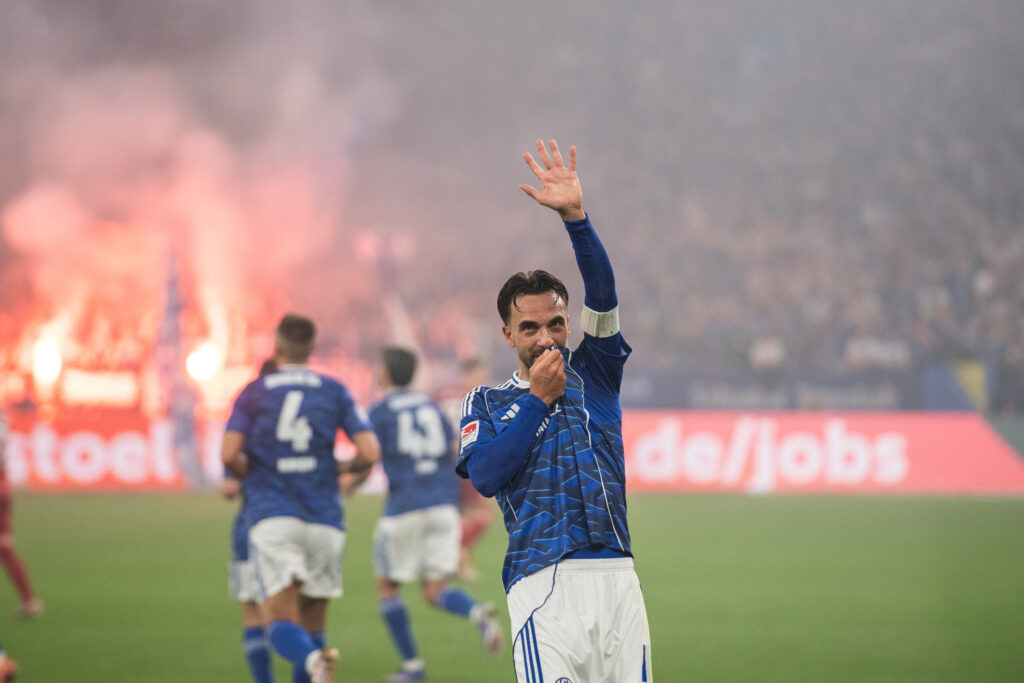 Schalke Bundesliga’ya Döndü