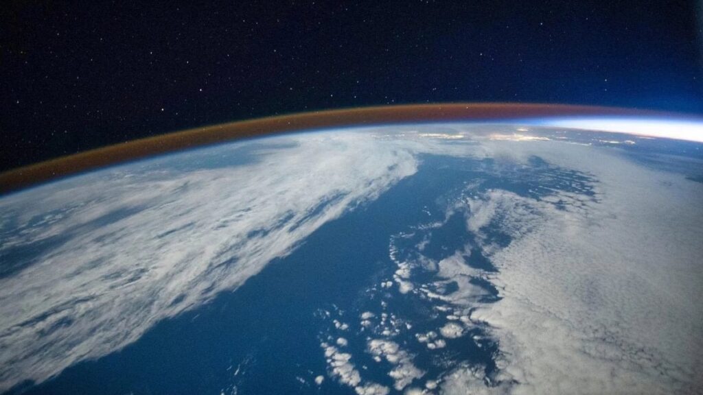 Stratosferdeki CO2 Soğutması ve Yüzey Isınması