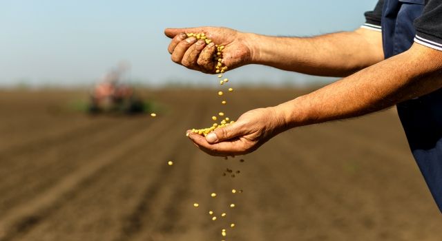 “Çiftçi Üretiyor, Değeri Başkaları Paylaşıyor”