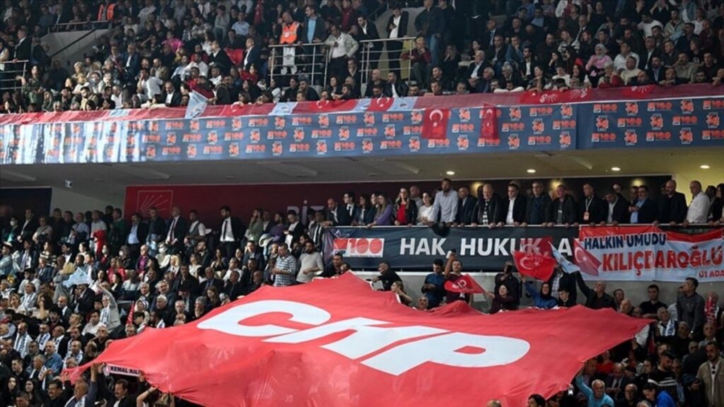 CHP 38. Kurultayı İptal Edildi, Kılıçdaroğlu Göreve Döndü