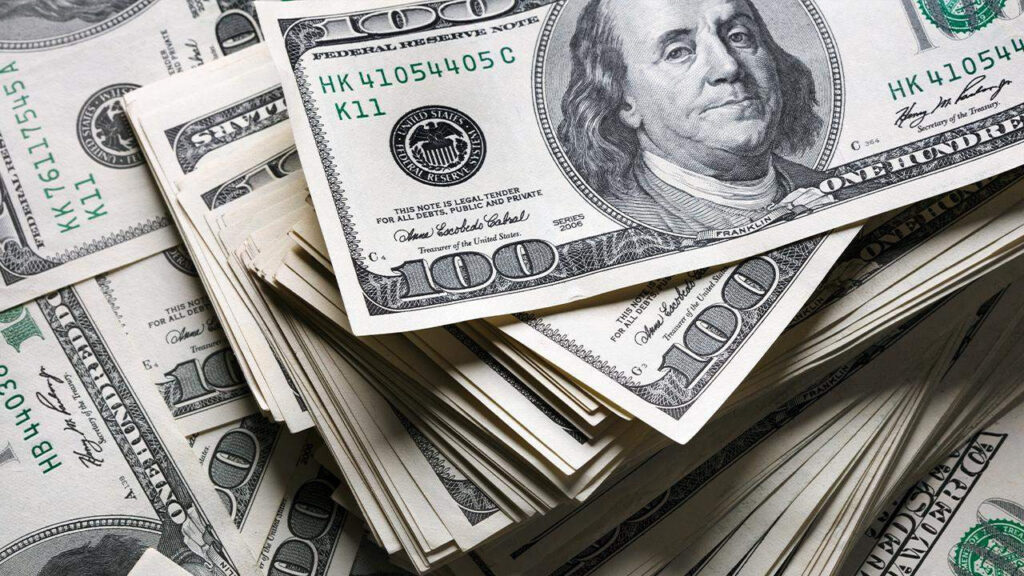 Dolar rekor kırdı! Tüm zamanların zirvesine çıktı