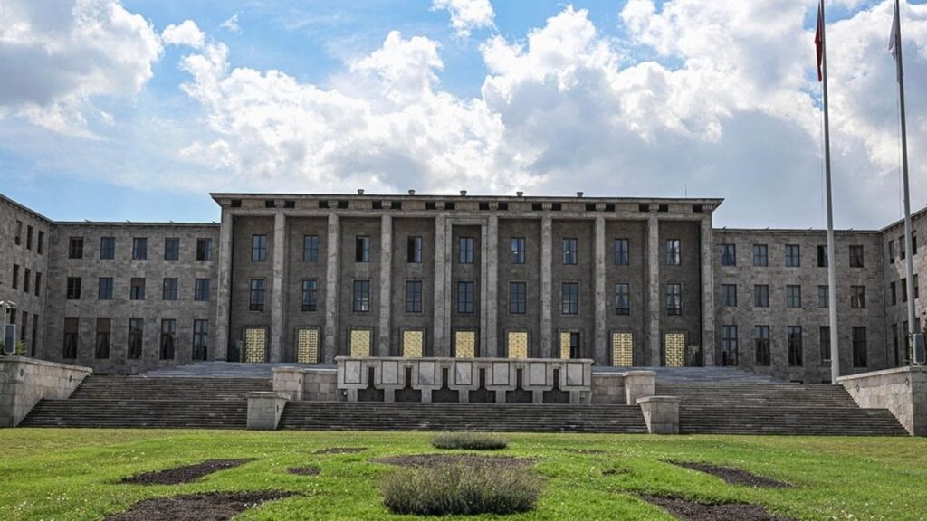 TBMM lokantası davasında tutuklular adli kontrolle tahliye edildi