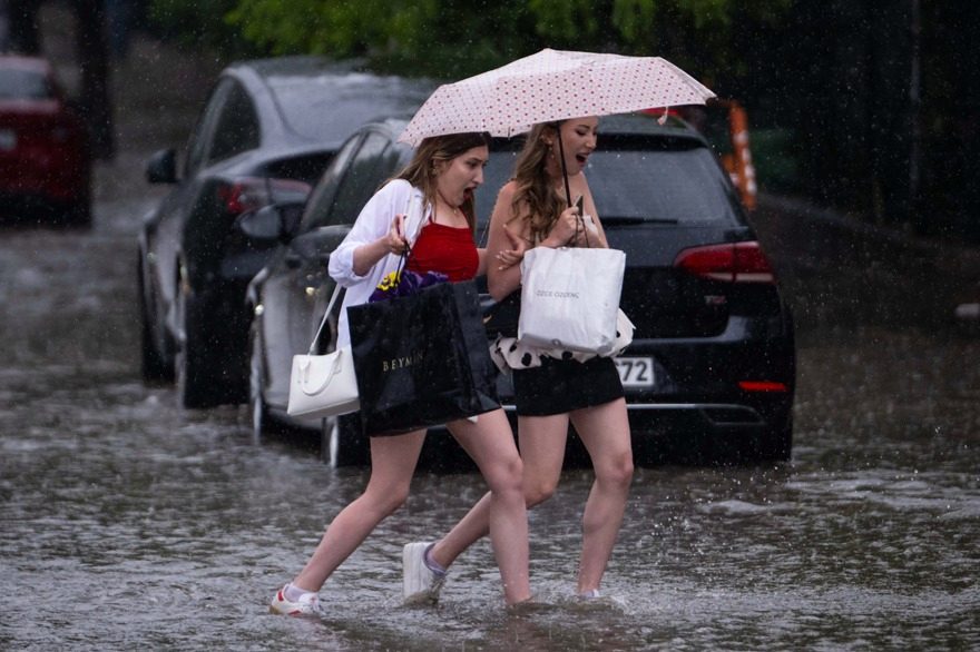 İstanbul’da Gök Gürültülü Sağanak