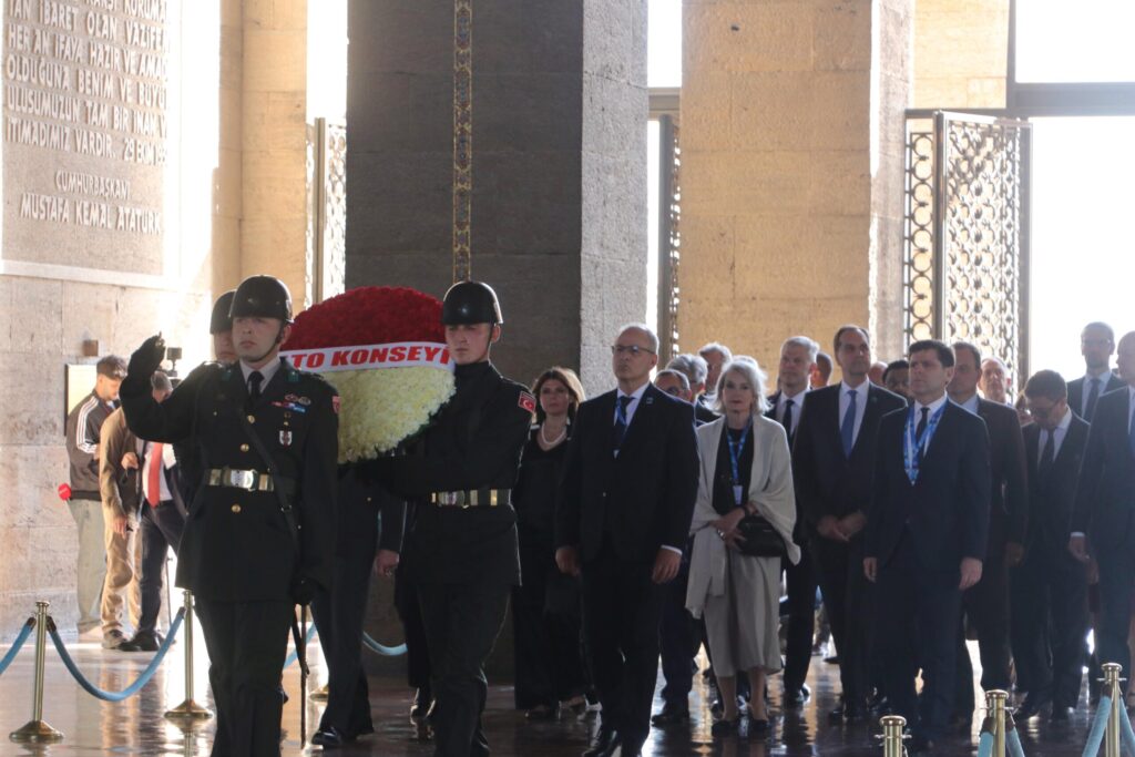 NATO Daimi Temsilcileri Anıtkabir Ziyareti