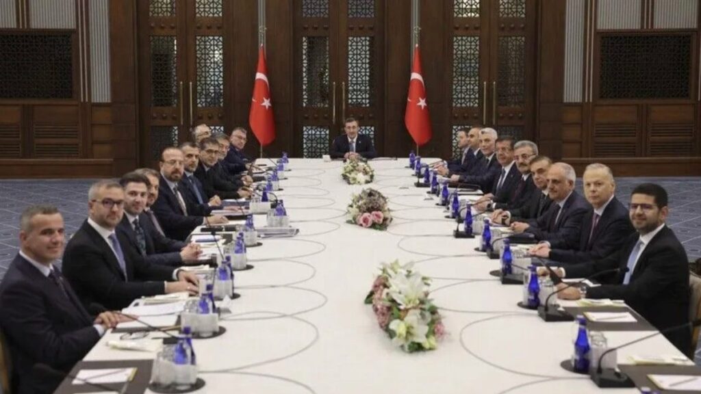 EKK: Enflasyonla Mücadele ve Orta Vadeli Program Hazırlıkları