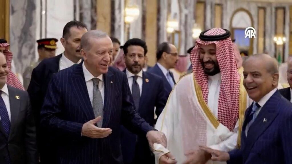 Türkiye-Suudi-Pakistan Mekke Güvenlik Anlaşması İmzalandı