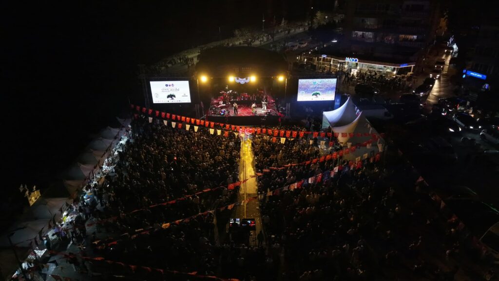 33. Zeytin Festivali’nde Gemlik’in Tarihine Arşiv Belgeleriyle Yolculuk