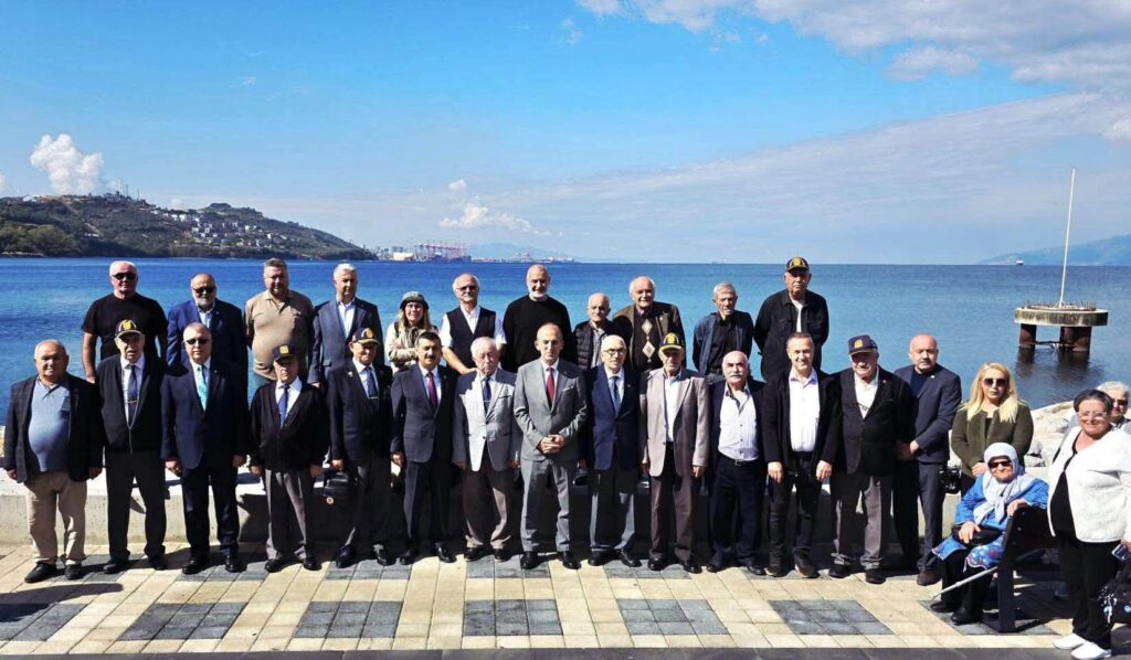 “Gazilerimizin yanındayız”