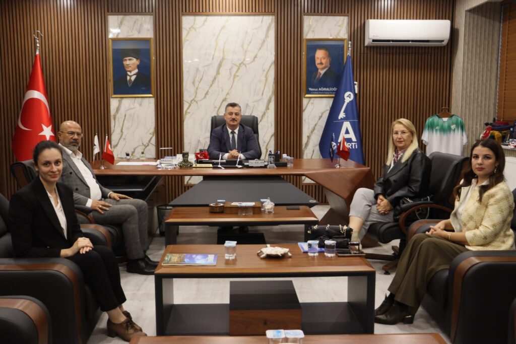 “Hukukun üstünlüğü herkes için güvence olmalı”