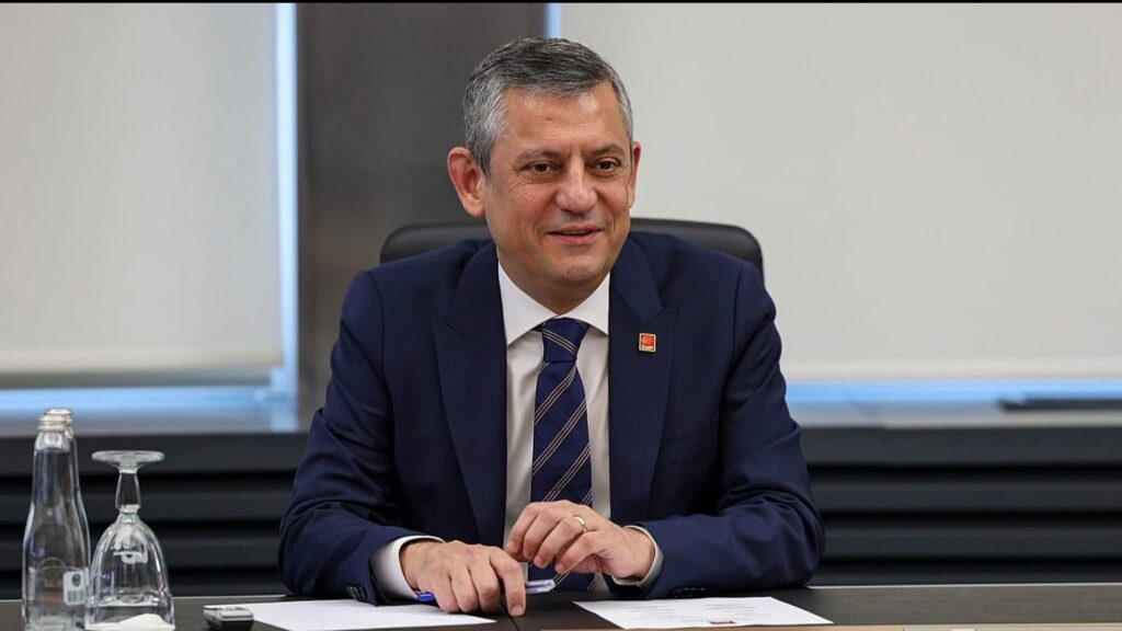 Erdoğan’ın Özgür Özel’e 800 Bin TL Tazminat Kararı