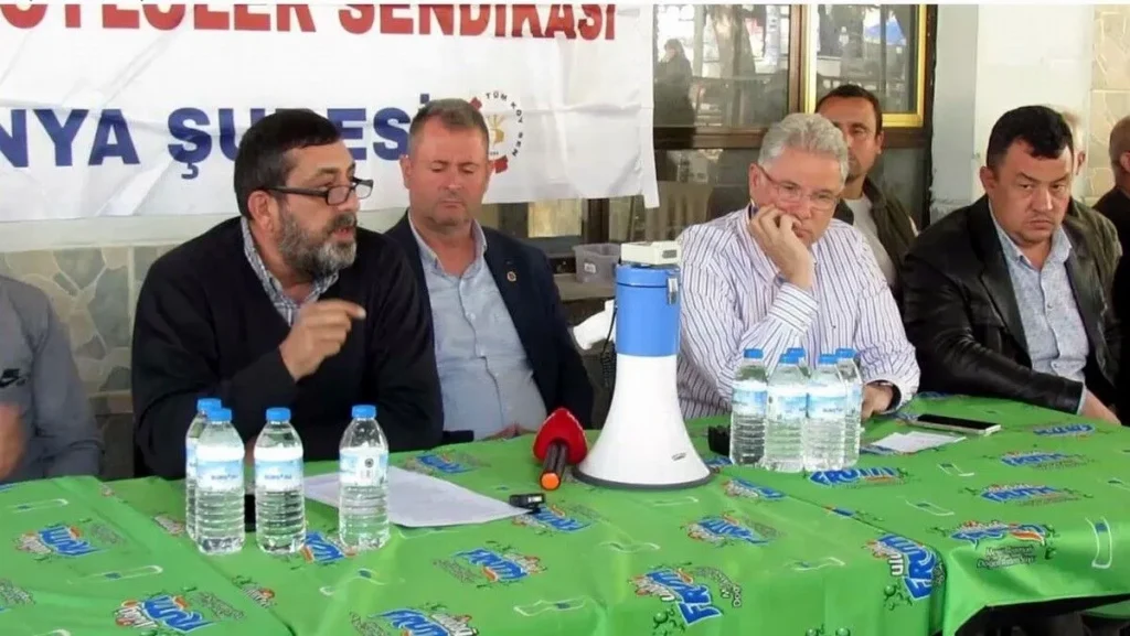 Tüm-Köy-Sen Bursa’dan Siyah İncir Çağrısı: “Kantarlar Açılsın, Alımlar Normale Dönsün”
