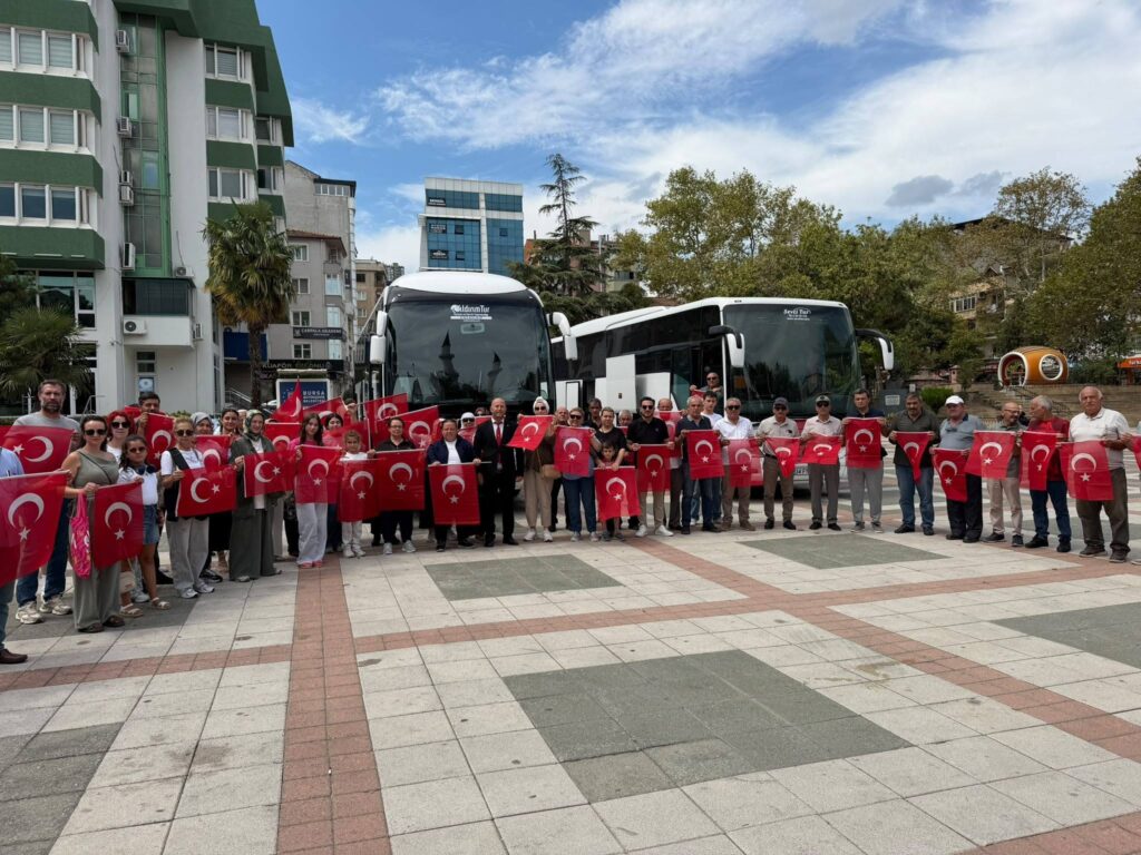 İYİ Parti Orhangazi’den Kadın Kooperatifine Destek ve Cumhuriyet Bayramı İçin Fener Alayı Çağrısı