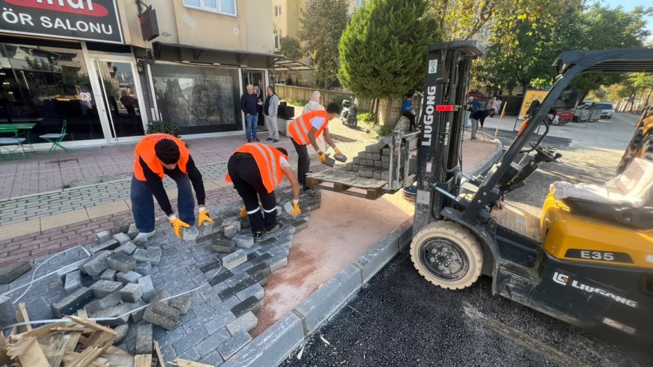 BÜYÜKŞEHİR, ERDOĞAN CADDESİ’Nİ YENİLİYOR