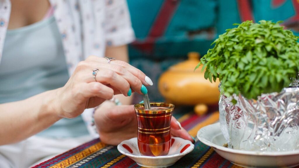 Çay içenlerde damar hastalığı riski azaldı