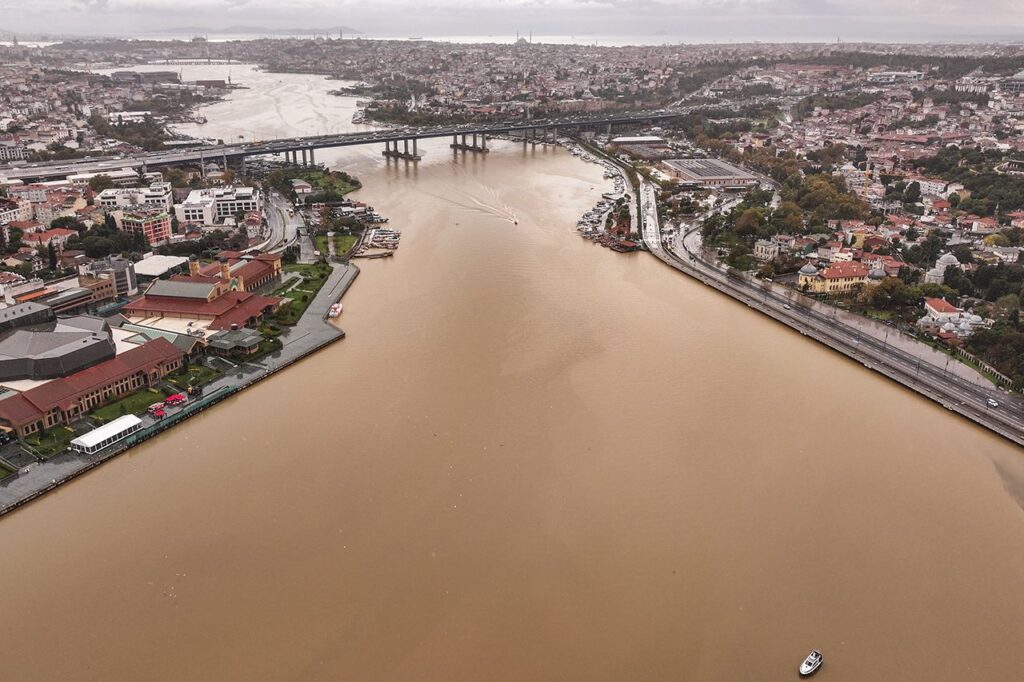 İstanbul’daki Sel Felaketinde Can Kaybı 6’ya Yükseldi