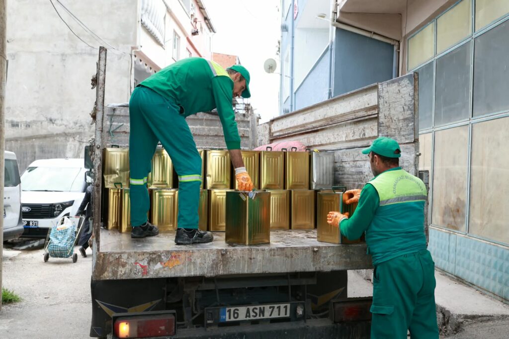 Osmangazi’de Sağlığı Tehdit Eden 6,5 Ton Gıda İmha Edildi