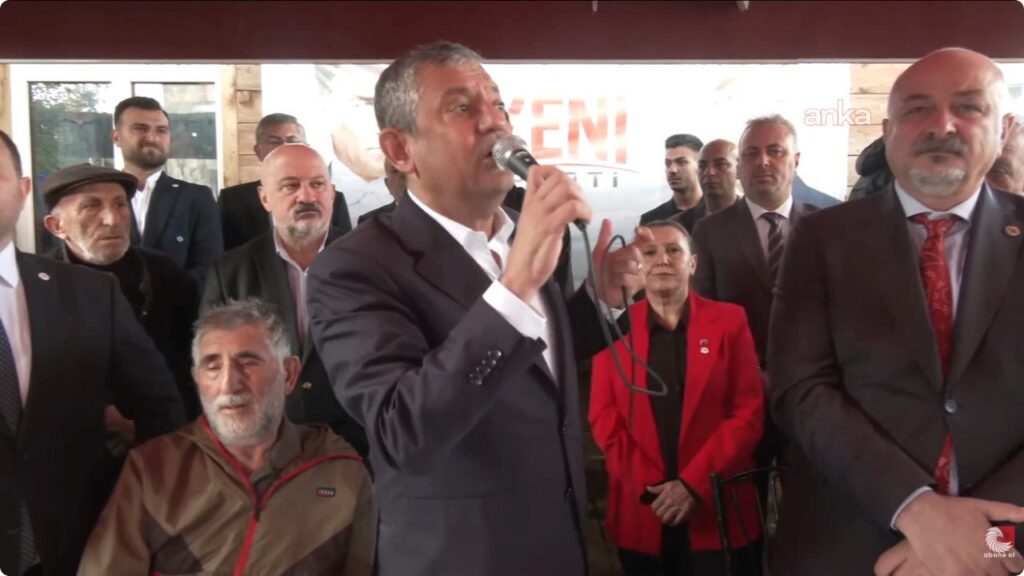 Özgür Özel’den Kemalpaşa’da Tepki