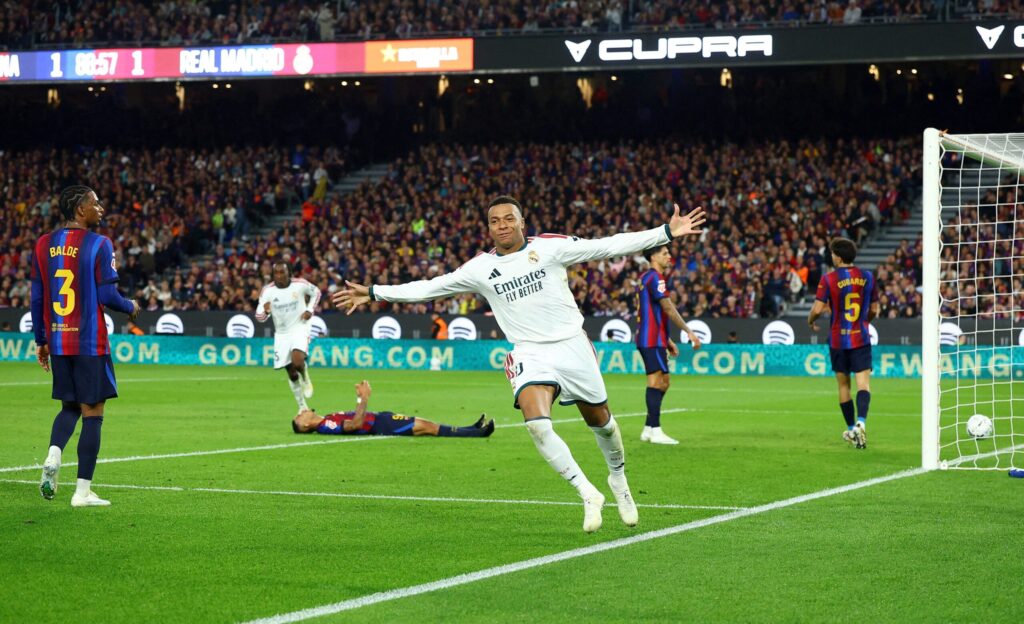 Real Madrid, Barcelona’yı 2-1 Yendi