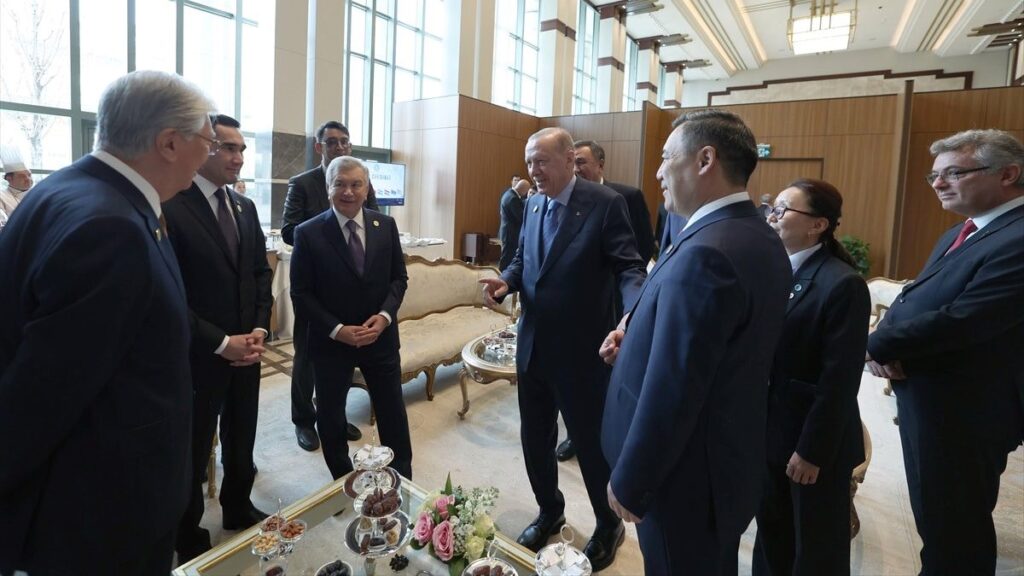 Türk devletleri teşkilatı zirvesi ankara’da toplandı