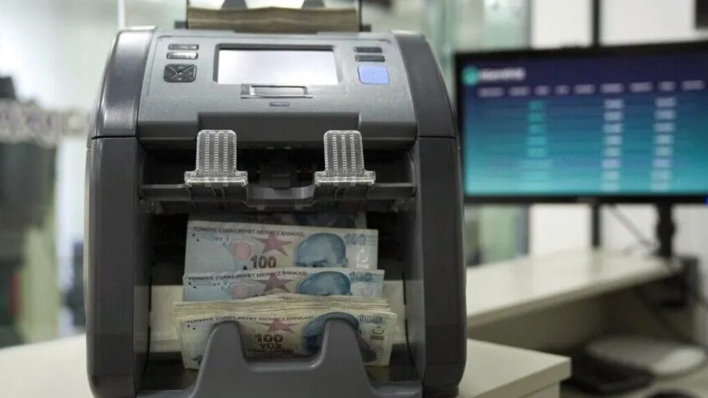 Vedat Işıkhan eğitim yardımı ödemelerini açıkladı